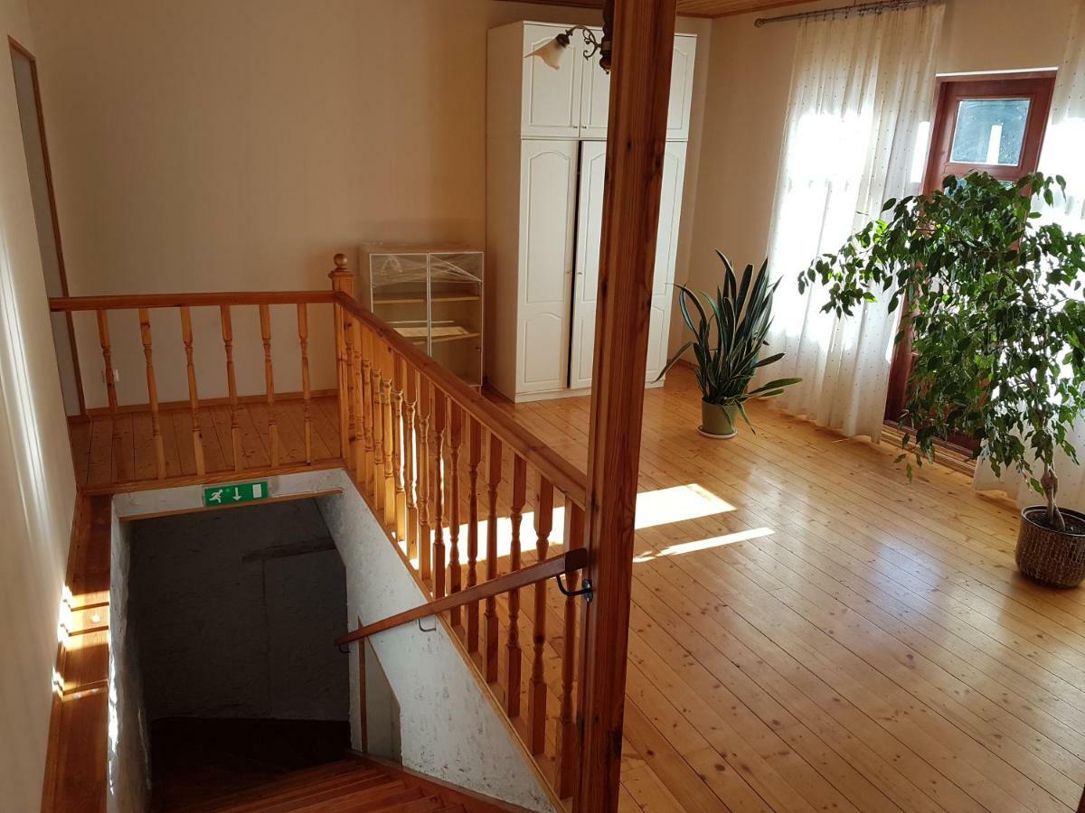 Maerjamaa Hostel Екстериор снимка
