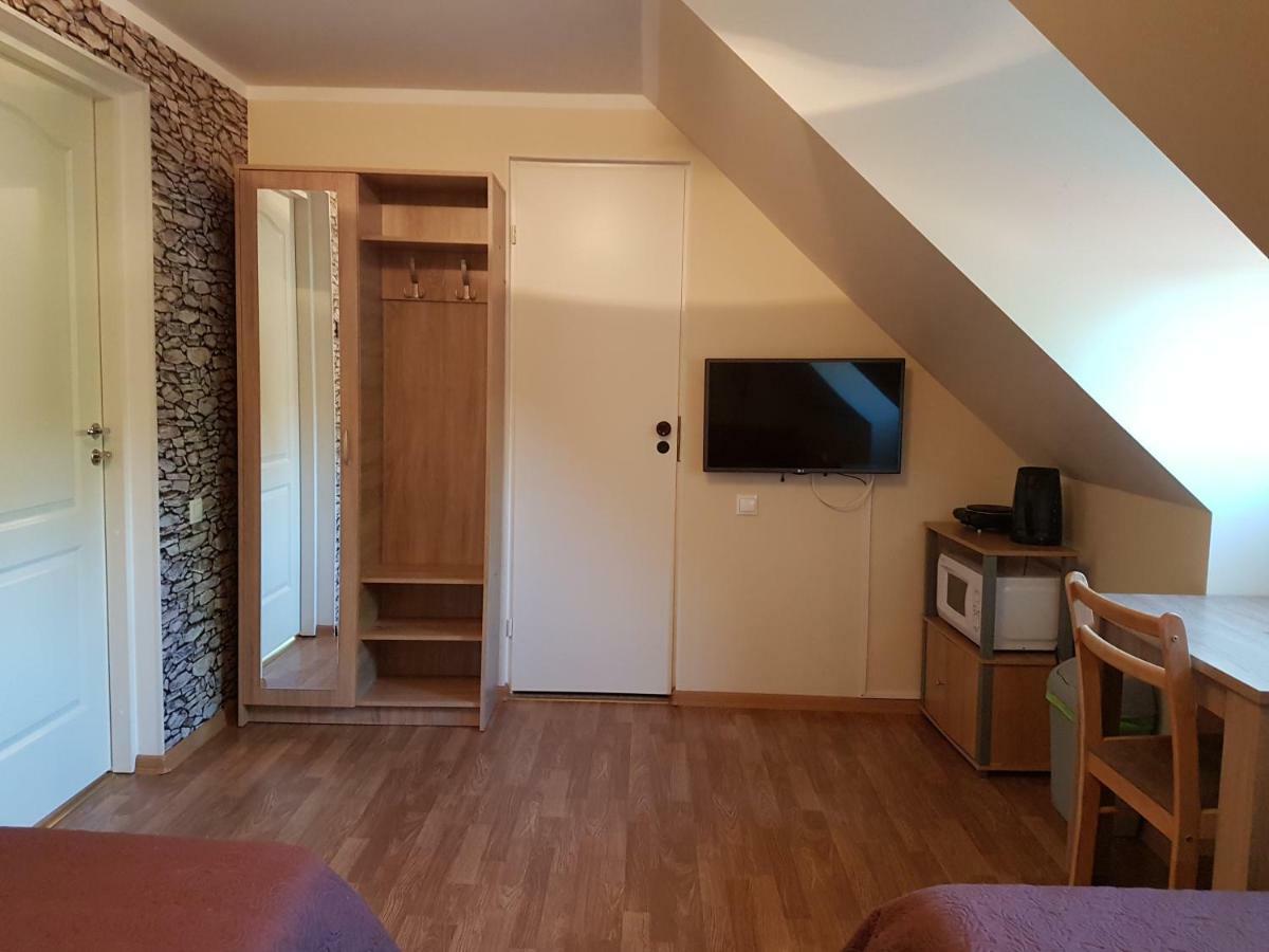 Maerjamaa Hostel Екстериор снимка